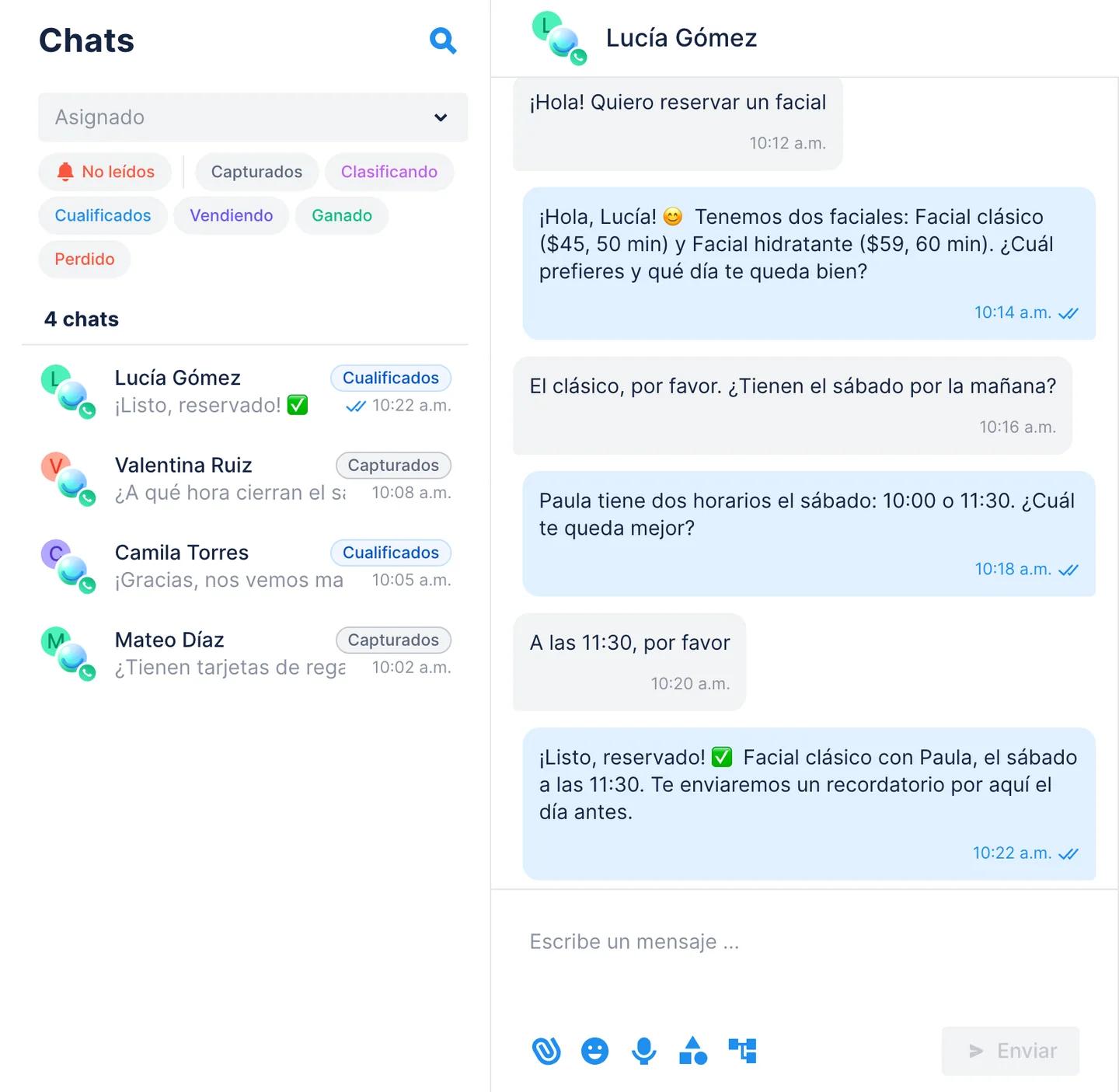 Chats de Chatfuel con una conversación de WhatsApp: Lucía pide reservar un facial, el Agente de IA le muestra dos faciales con precios, ofrece los horarios de Paula del sábado a las 10:00 y 11:30 y confirma la reserva de las 11:30